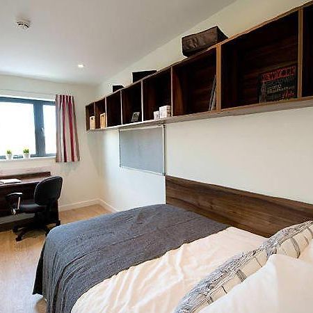 Zeni 3 Bed Apartment In Central Эксетер Экстерьер фото