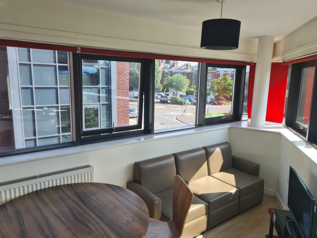 Zeni 3 Bed Apartment In Central Эксетер Экстерьер фото